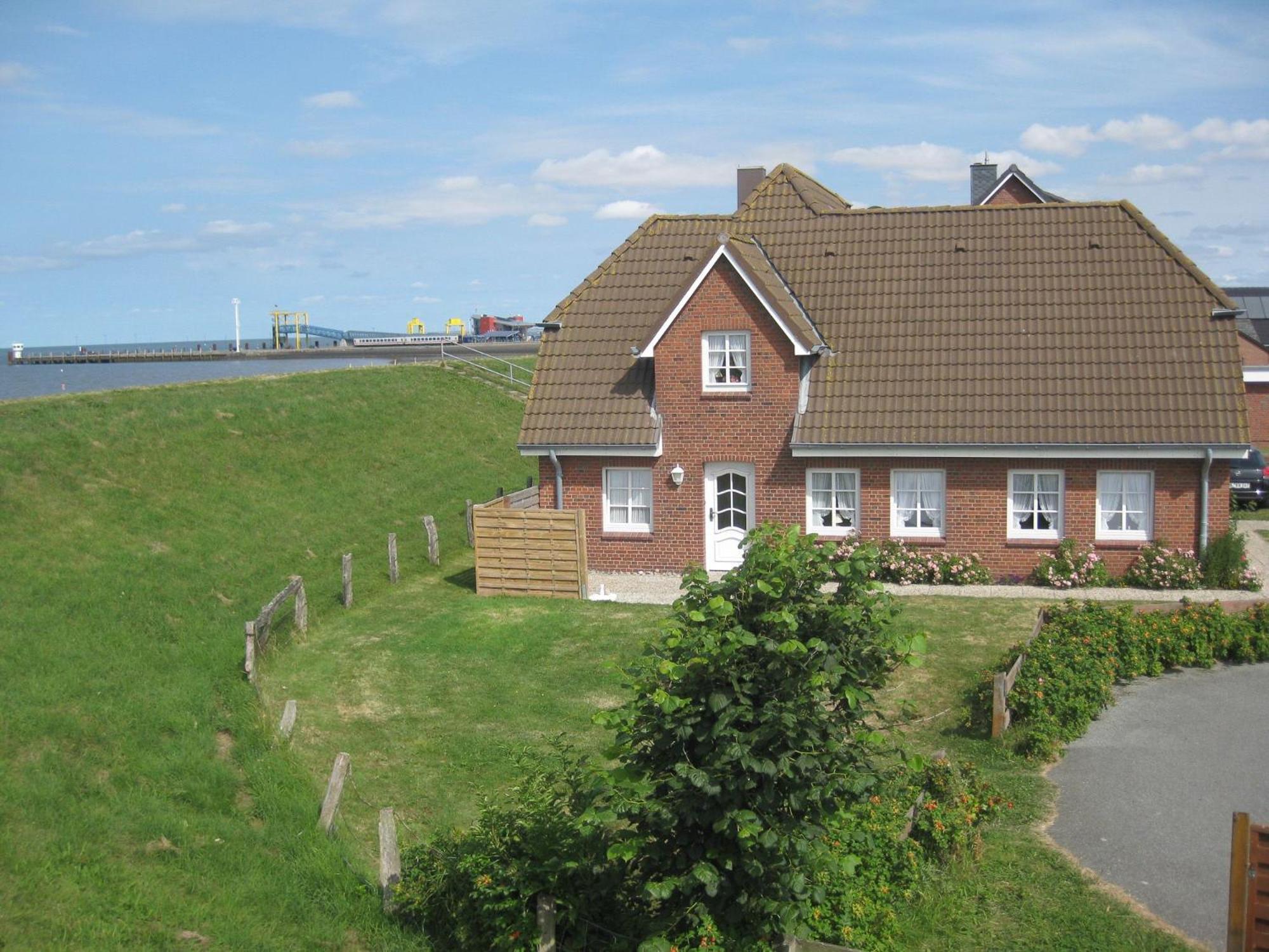 Direkt Am Deich - Ferienwohnung Oland Im Gaestehaus Am Badedeich Dagebüll Dış mekan fotoğraf